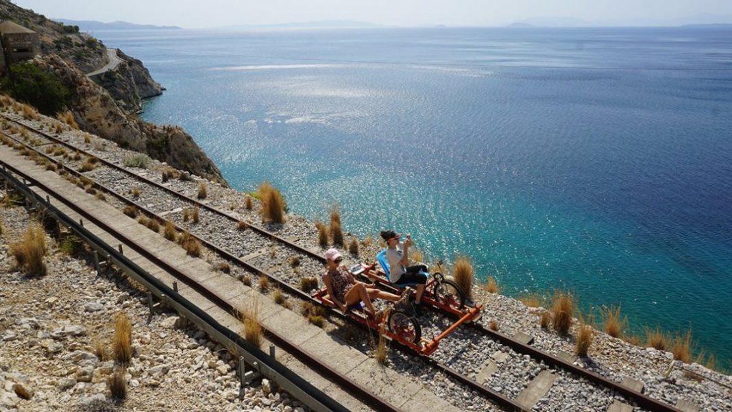 Πού θα δοκιμάσεις Railbiking, την απόλυτη εμπειρία ποδηλασίας πάνω σε παλιές ράγες τρένου