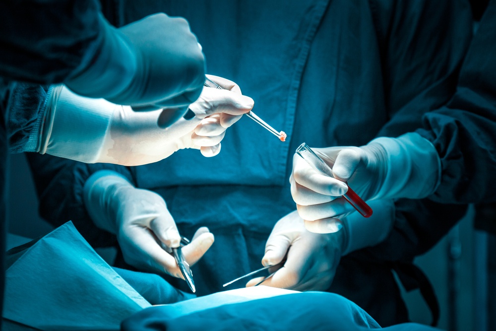Πρωτοποριακή τεχνική χειρουργικής αντιμετώπισης καρκίνου του αιδοίου στο ΜΗΤΕΡΑ