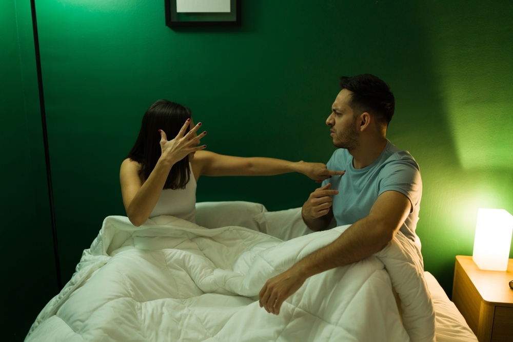 Healthstories Αυτή η συνήθεια πριν τον ύπνο μπορεί να θέσει σε κίνδυνο τη σχέση σας