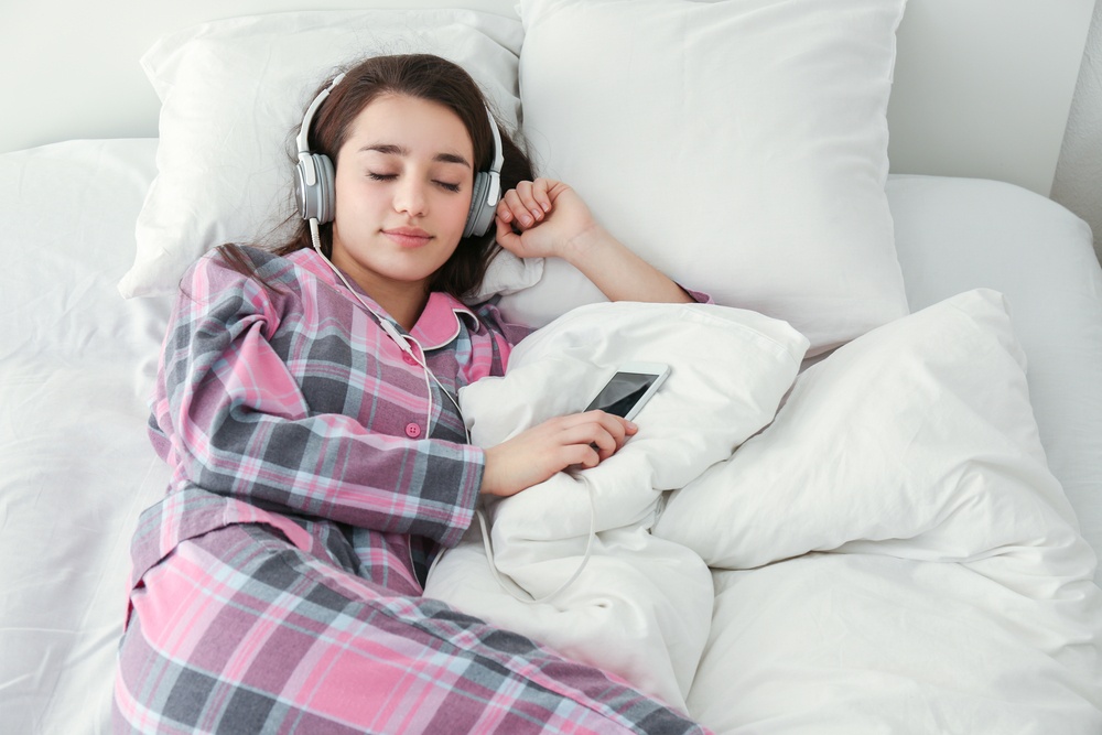 Ποια είδη μουσικής σας βοηθούν να κοιμηθείτε πιο εύκολα