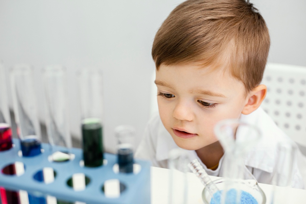 Καλύτερα φάρμακα σε παιδιά μέσα από ένα δίκτυο κλινικών μελετών με συντονιστή το ΑΠΘ