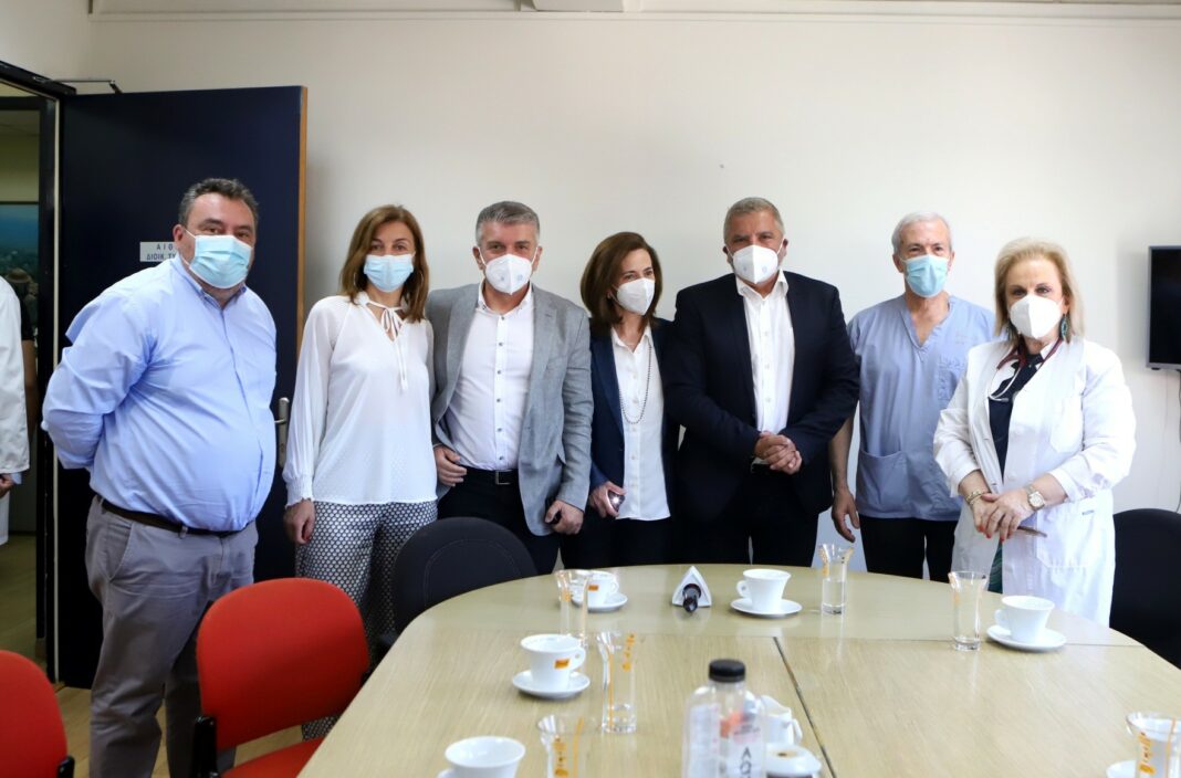 Επίσκεψη Γ. Πατούλη στο νοσοκομείο «Γ. Γεννηματάς»: Προτεραιότητα η προστασία της υγείας των πολιτών