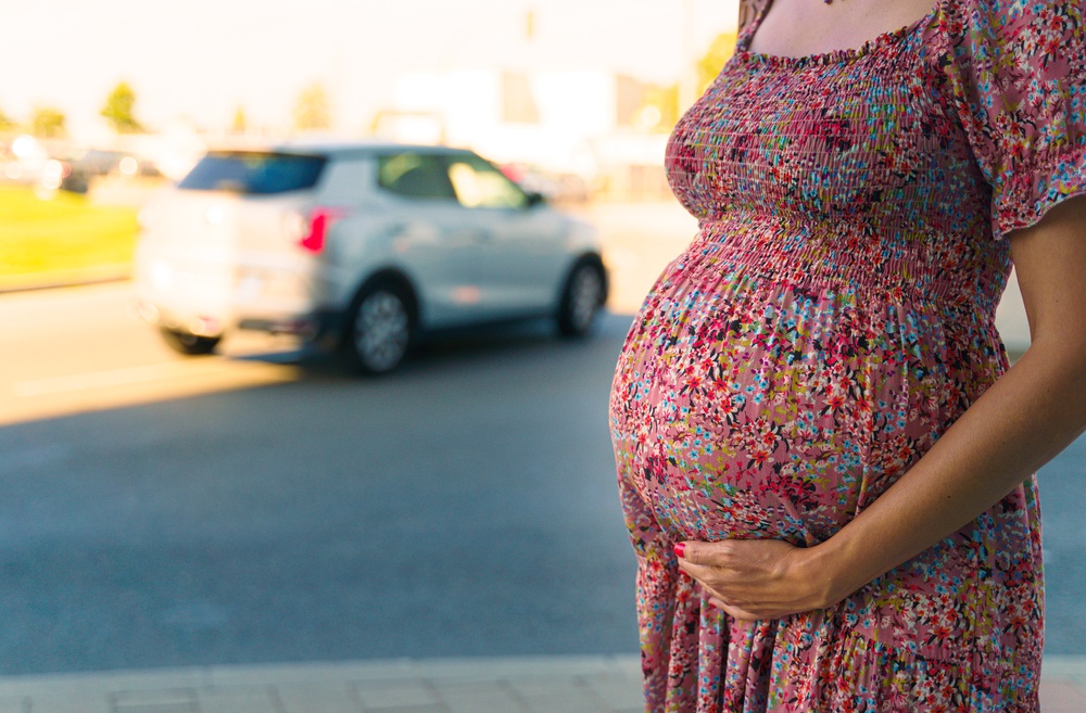 Healthstories Η έκθεση των εμβρύων στην ατμοσφαιρική ρύπανση επηρεάζει τα μωρά μετά τη γέννησή τους