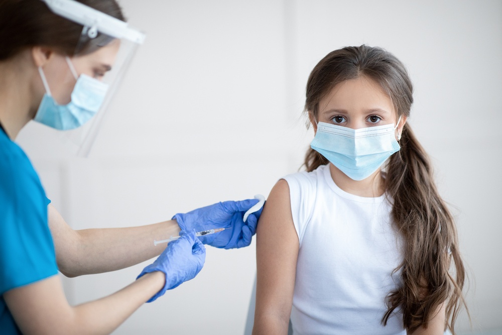 Ξεκινούν οι εμβολιασμοί και των παιδιών ηλικίας 12-15 ετών