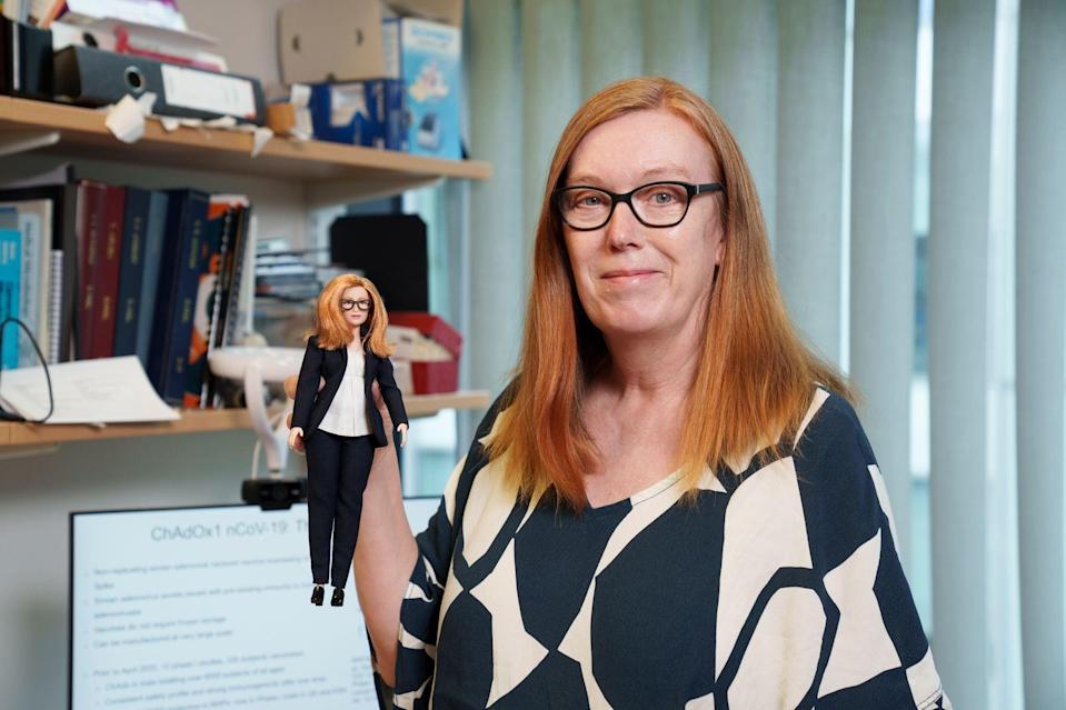 Μια Barbie για την επιστήμονα που συνδημιούργησε το εμβόλιο της COVID-19