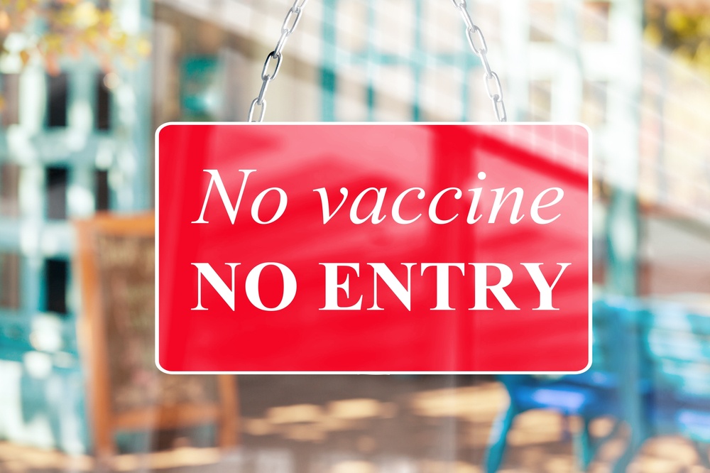 Απαγόρευση εισόδου σε μη εμβολιασμένους σχεδόν παντού σε αυτή την πόλη - Το πιο αυστηρό μέτρο
