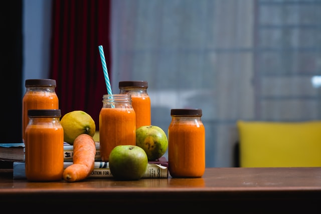 Τι θα συμβεί στο σώμα σου αν πίνεις κάθε μέρα ένα ποτήρι χυμό καρότου