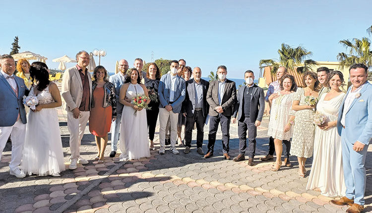 Γαμήλιος τουρισμός Παντρεύτηκαν 9 ζευγάρια Γερμανών στην Κρήτη 1