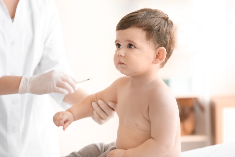 "Ναι" στη χορήγηση του εμβολίου της Pfizer σε παιδιά από 6 μηνών έως 4 ετών από επιτροπή του FDA