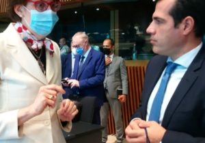 Θάνος Πλεύρης: Δημόσια υγεία και εμβόλια οι βασικοί τομείς της ομιλίας του στο Λουξεμβούργο