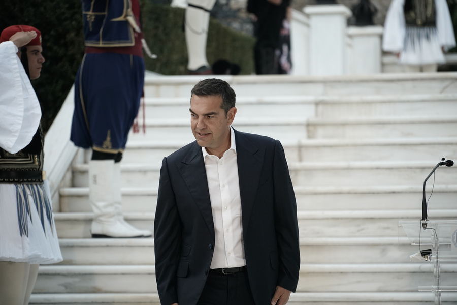 ΣΥΡΙΖΑ: Ο Αλ. Τσίπρας είχε βγει αρνητικός σε μοριακό τεστ ήδη από το Σάββατο