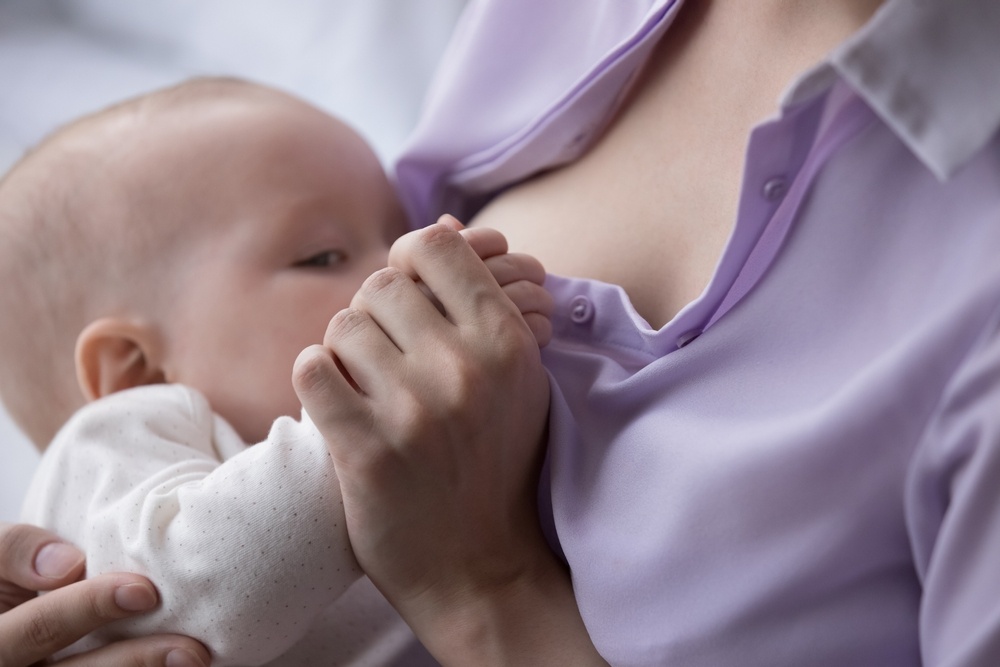 Το μητρικό γάλα «ασπίδα» για βρέφη και μητέρες