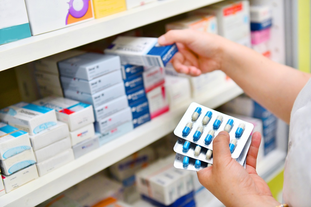 Healthstories ΣΦΕΕ Ξαφνική νέα υποχρεωτική έκπτωση 5% σε φάρμακα θεσπίζει η κυβέρνηση με αναδρομική ισχύ