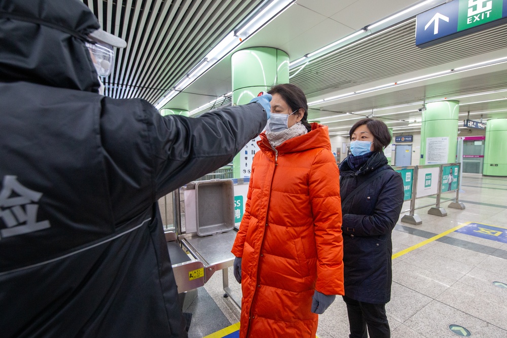 Πεκίνο - κορωνοϊός Κλείνουν σχολεία και επιστρέφει η τηλεργασία, μετά το ρεκόρ νέων κρουσμάτων
