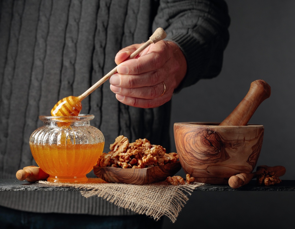 Μέλι«Θαυματουργό» και για τη μείωση της χοληστερόλης.jpg