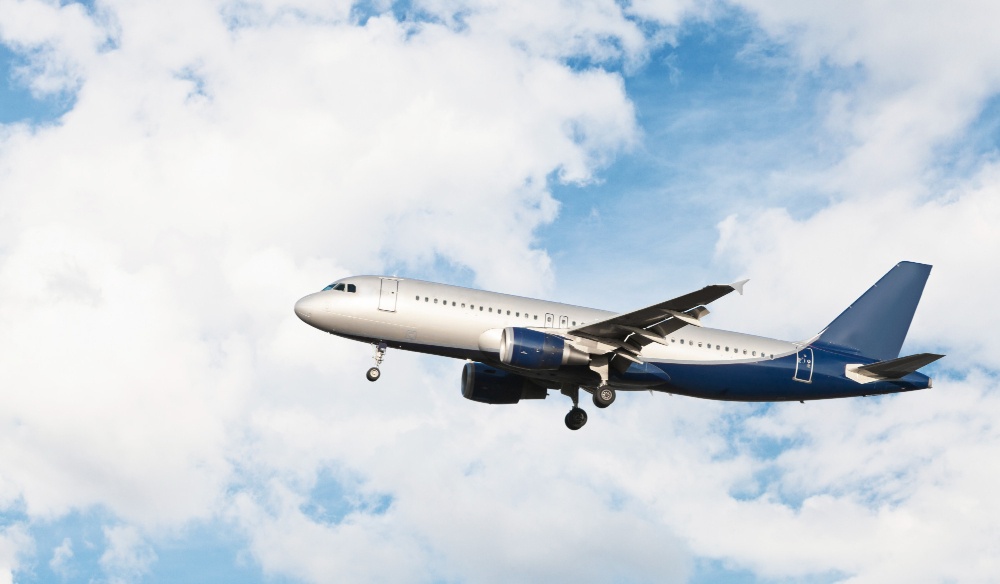 Συμφωνία του ΕΟΤ με 10 αεροπορικές εταιρίες, με στόχο τη στήριξη του χειμερινού τουρισμού