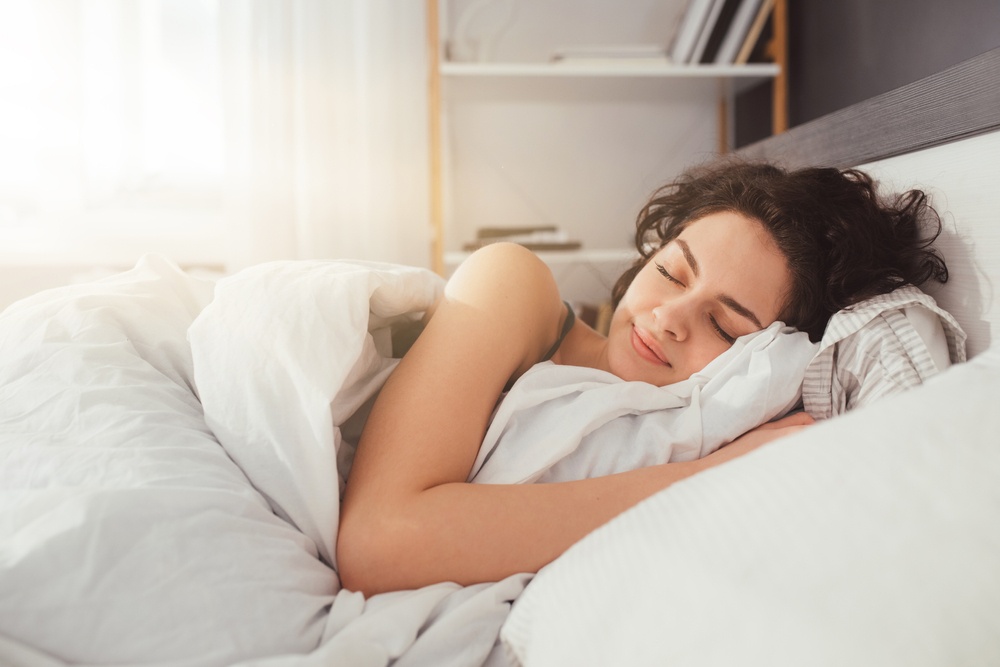 Μελέτη: Όσο καλύτερο ύπνο κάνει κάποιος, τόσα περισσότερα χρόνια θα ζήσει