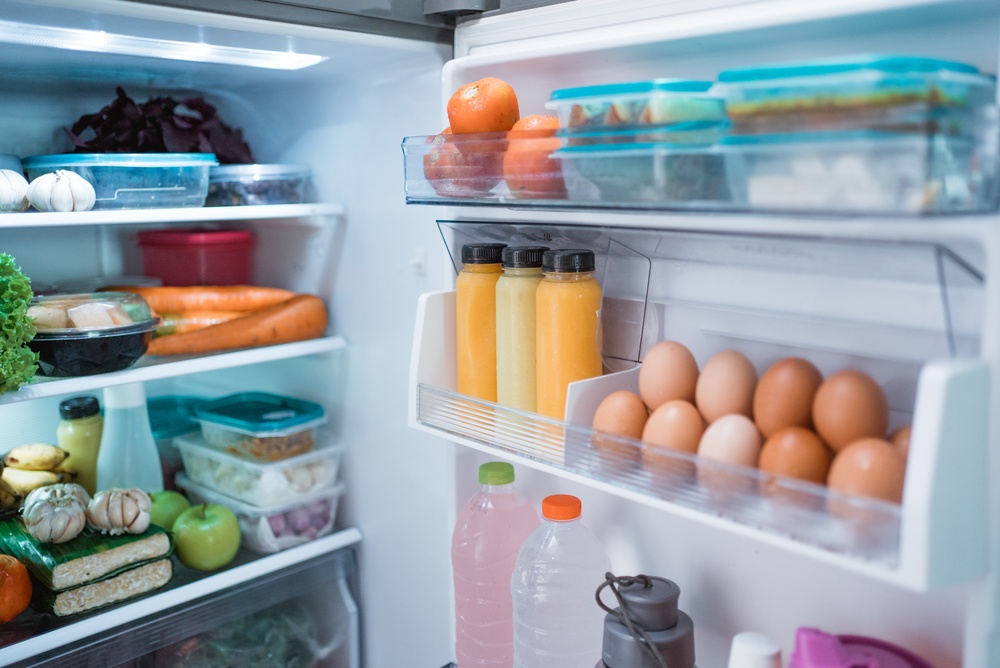 Πώς θα οργανώσετε το ψυγείο σας για να χωράει τα πάντα