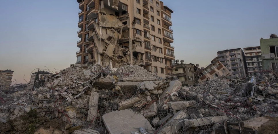 Τουρκία: Μέσα στην τραγωδία, τα θαύματα δίνουν ελπίδα - Τρεις άνθρωποι διασώθηκαν 296 ώρες μετά τον σεισμό