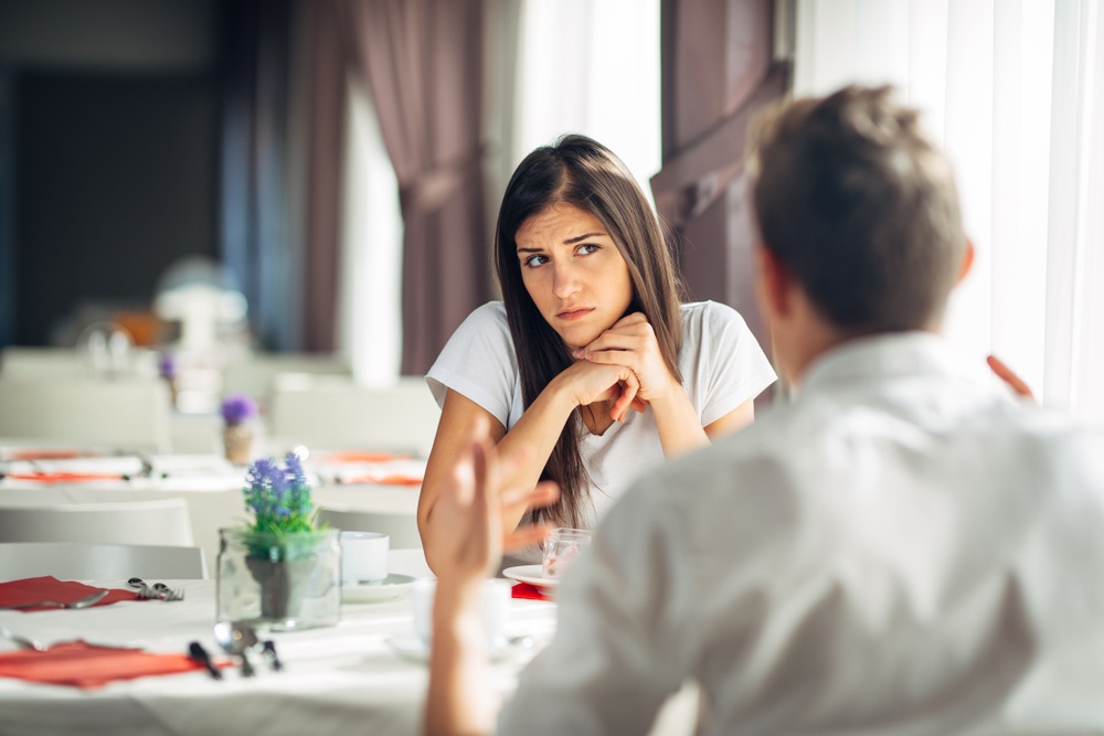Healthstories 5 ενδείξεις ότι ο σύντροφός σας λέει ψέματα