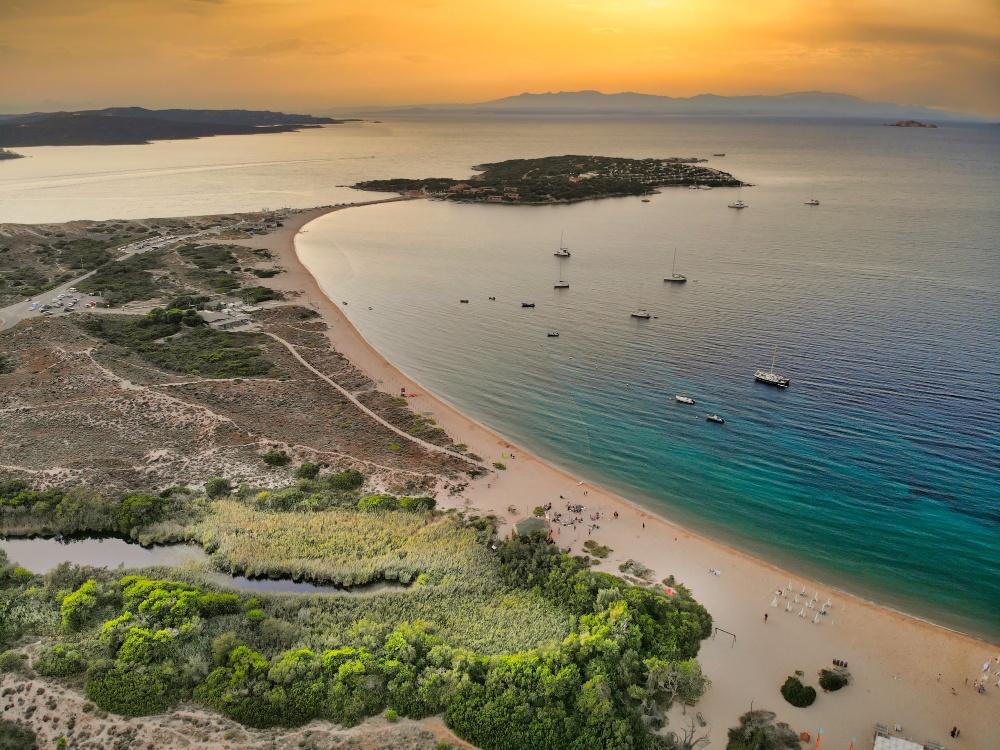 Dιακοπές στην Ελλάδα με την υπογραφή της Vogue - Οι καλύτερες παραλίες για το 2023