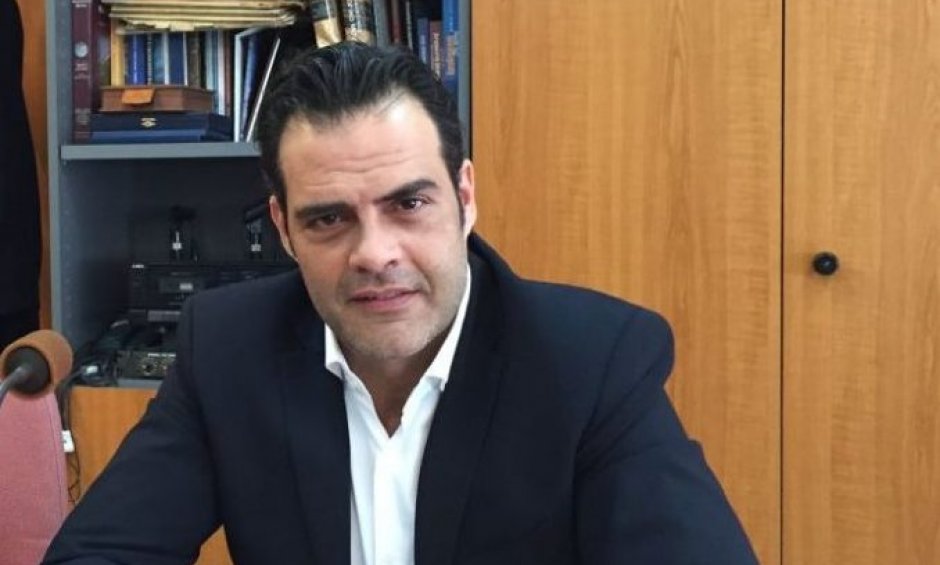 Ελληνική Οδοντιατρική Ομοσπονδία: Επανεξελέγη πρόεδρος ο Αθανάσιος Δεβλιώτης