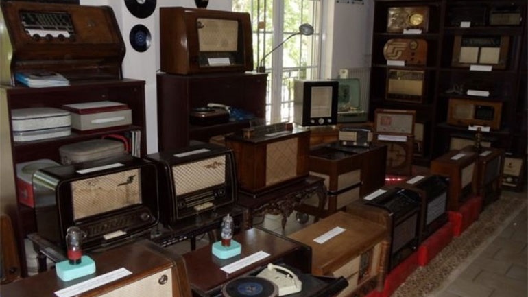 Λαμία: «Μουσείο Ραδιοφώνου» με χιλιάδες αφιερώσεις