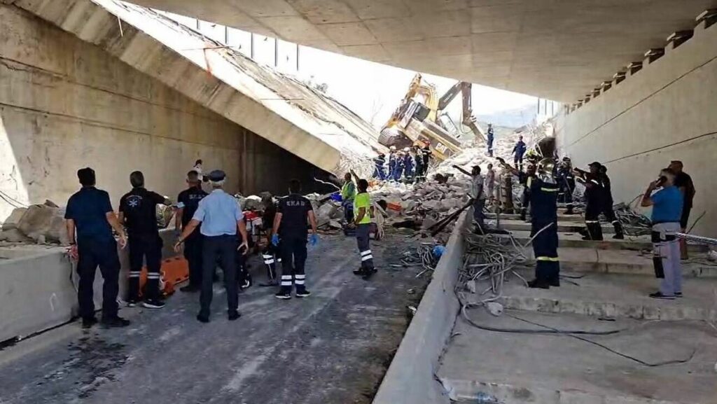 Το ΕΚΑΒ έχει θέσει σε αυξημένη ετοιμότητα το Noσοκομείο Ρίου και το Γενικό Νοσοκομείο «Άγιος Ανδρέας»