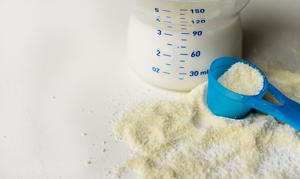 ΗΠΑ: «Περιττό και διατροφικά ελλιπές» το γάλα φόρμουλα για μεγαλύτερα βρέφη και νήπια