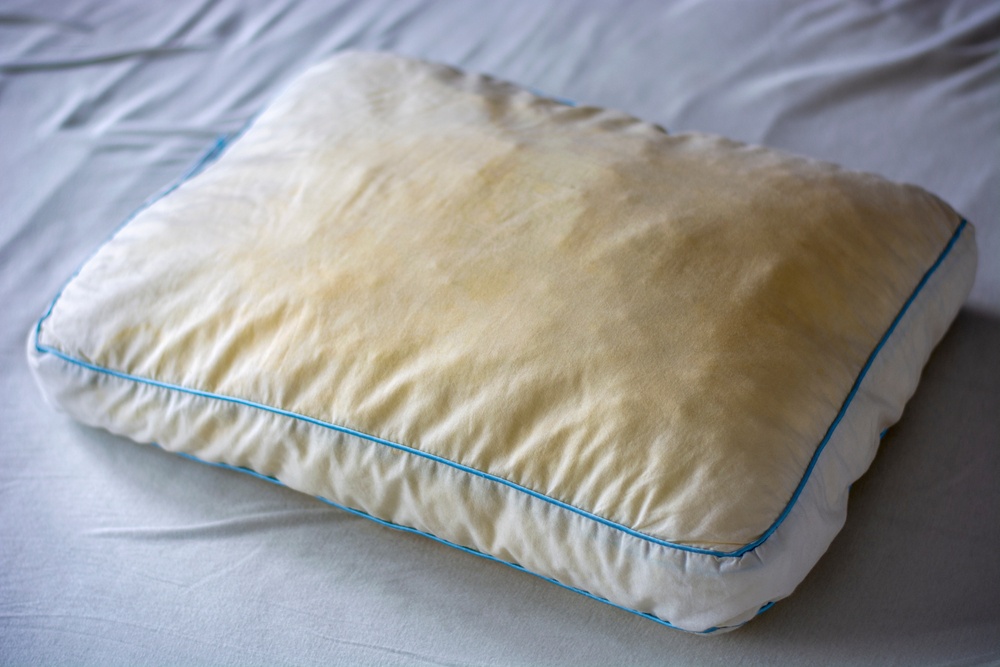 Κιτρινισμένα μαξιλάρια - Συμβουλές για το καθάρισμα