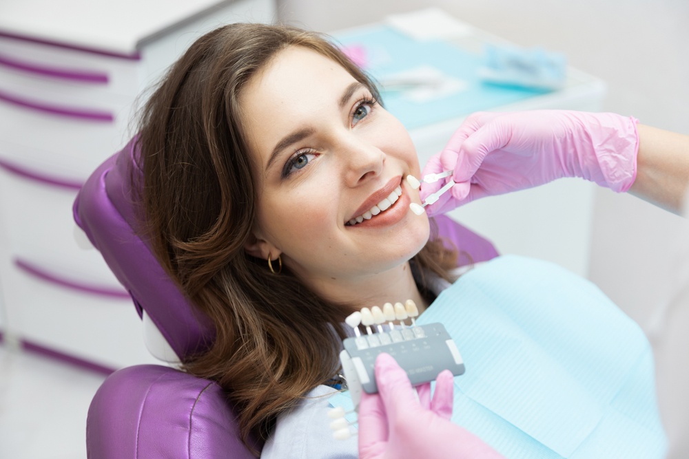 Λεύκανση δοντιών Οι καλύτερες και χειρότερες μέθοδοι, σύμφωνα με έναν οδοντίατρο