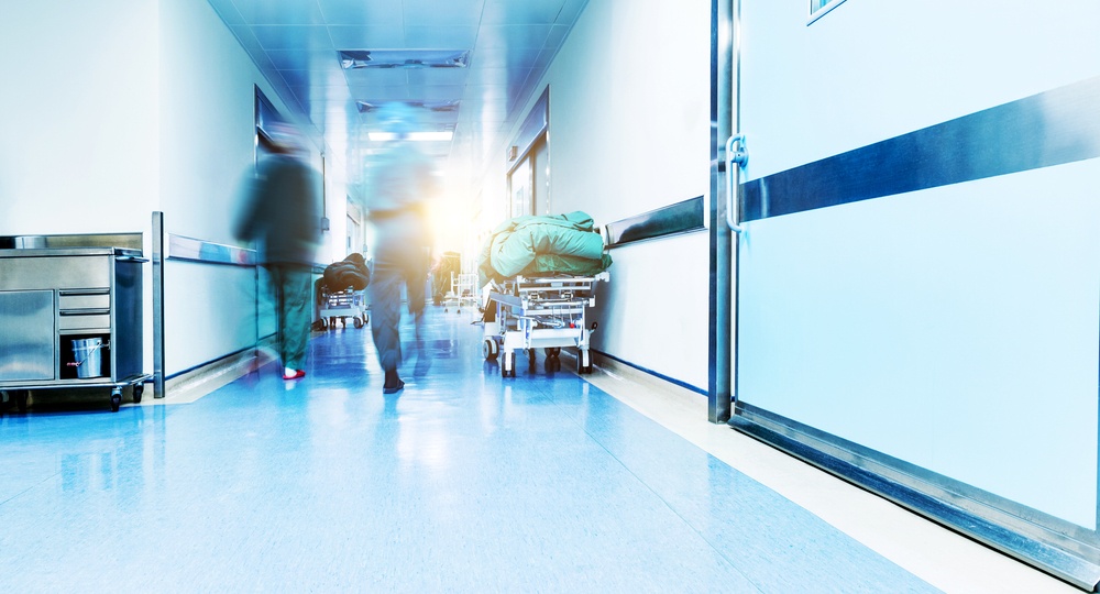 Αύξηση 40% στις εισαγωγές στα νοσοκομεία λόγω κορονοϊού και γρίπης