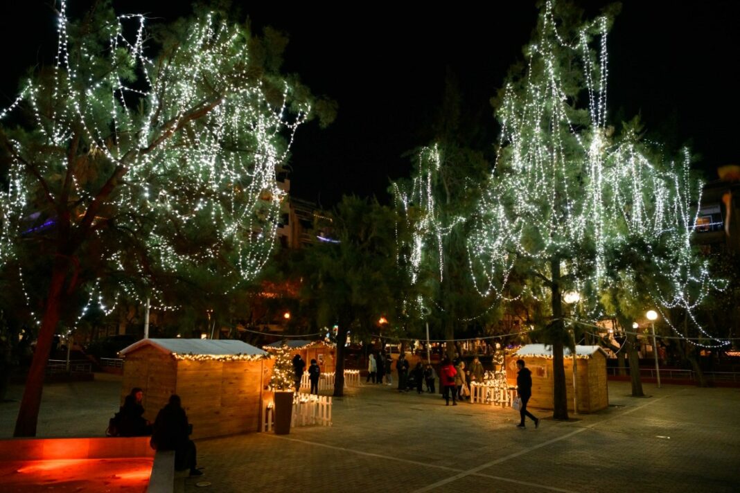 Χριστούγεννα στην Αθήνα 2023 Δέκα χριστουγεννιάτικα χωριά υποδέχονται μικρούς και μεγάλους