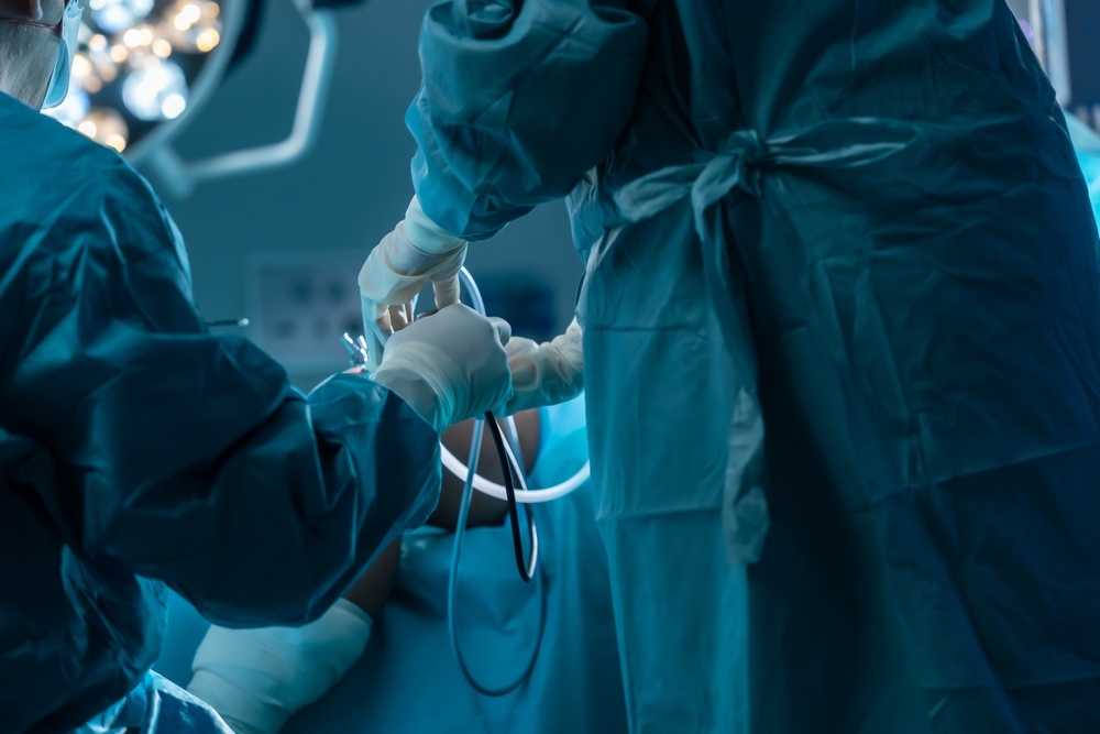 Απογευματινά χειρουργεία: Η πρώτη αίτηση από το Παπαγεωργίου, 9.000 επεμβάσεις σε αναμονή