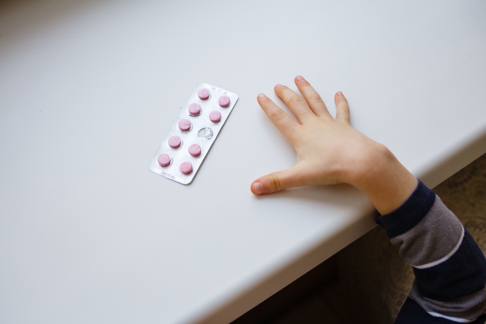 Healthstories Φαρμακευτική δηλητηρίαση στα παιδιά - Τι έδειξε μελέτη σε παιδιατρικές κλινικές