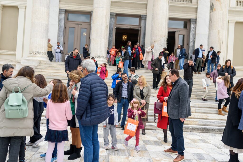 xristougeniatiki giorti gia paidia