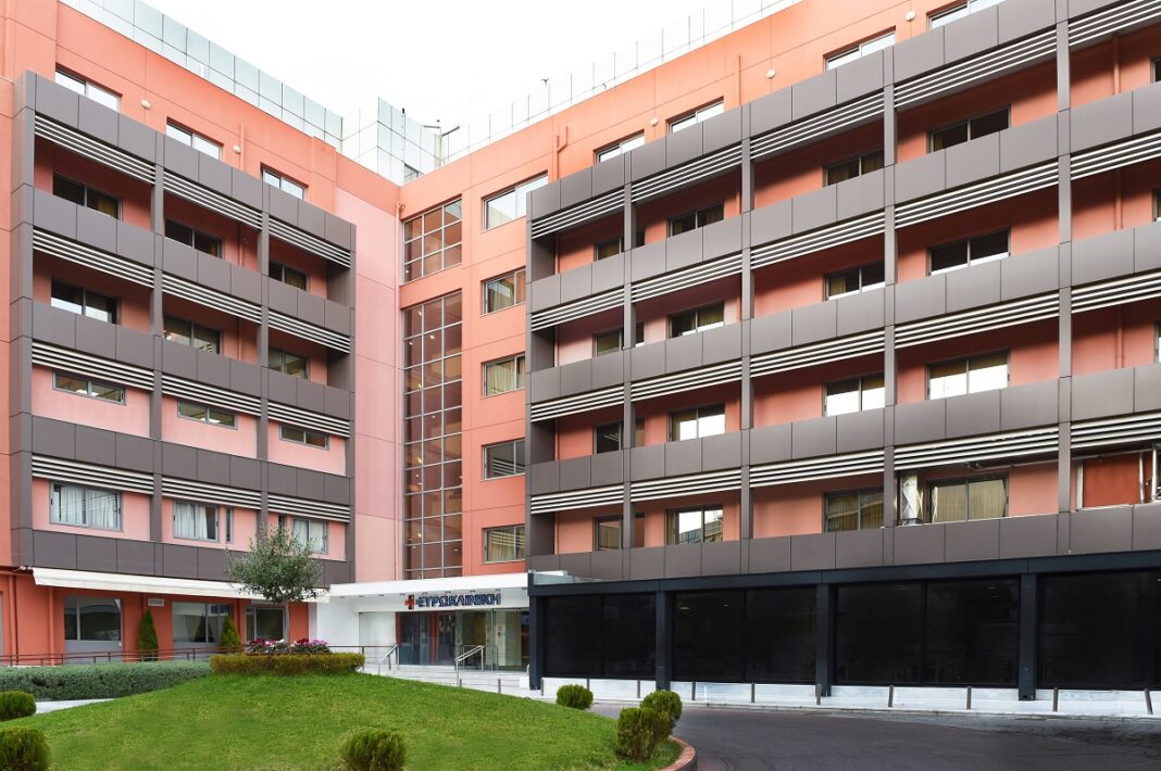 Evrokliniki anakoinothike i polisi tis