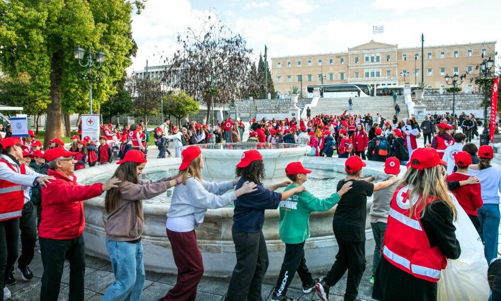 Draseis EES gia pagkosmia Imera paidiou