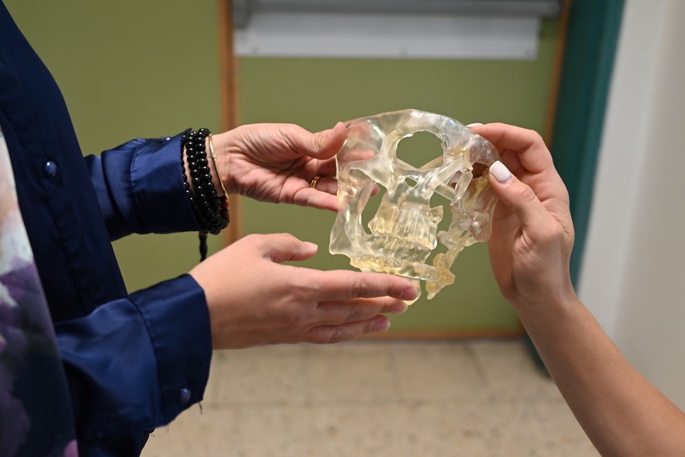 Giatroi Xoris Sinora se 10 fotografies to 2025