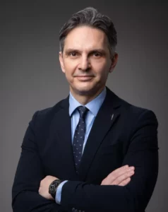 Δρ Ηλίας Τσούγκος, Καρδιολόγος, MD, PhD, Διευθυντής ΣΤ’ Καρδιολογικής Κλινικής ΥΓΕΙΑ, Επίκουρος Καθηγητής Καρδιολογίας EUC, Ιατρός Ελληνικής Ολυμπιακής Επιτροπής,