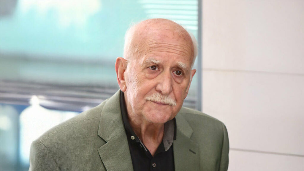 pethane o giorgos papadakis