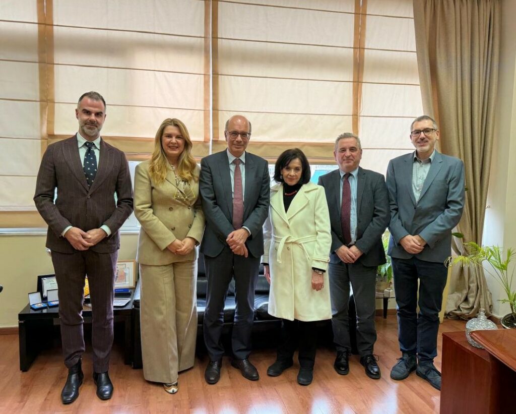 EKPA - Enosi Asthenon